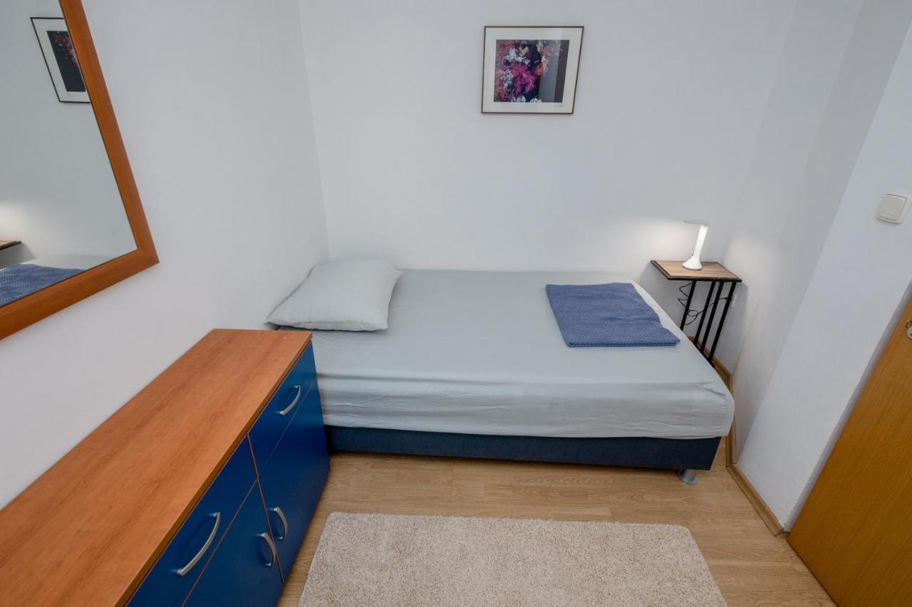 Apartments Padovan Banjol Eksteriør bilde